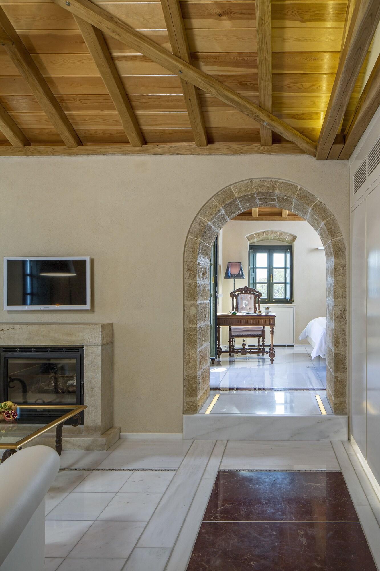Hotel Moni Emvasis Luxury Monemvasía
