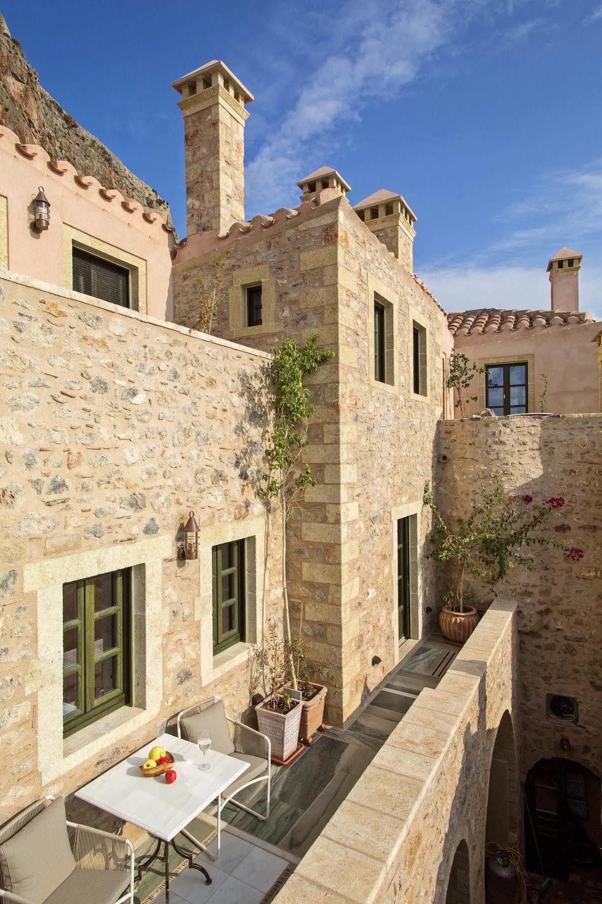 Moni Emvasis Luxury 4* Monemvasía